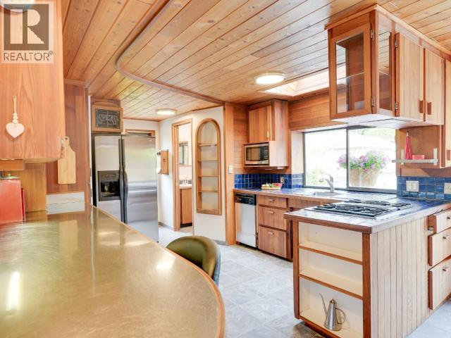 5366 Manson Ave, Powell River, BC
