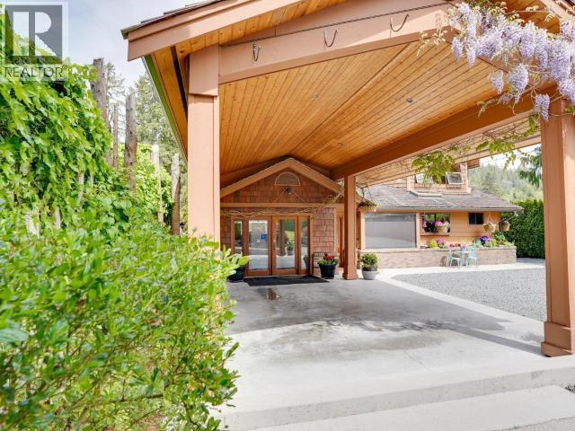 5366 Manson Ave, Powell River, BC