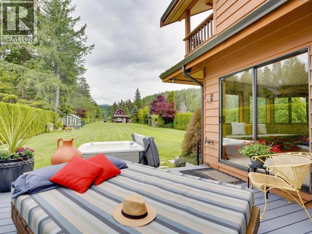 5366 Manson Ave, Powell River, BC