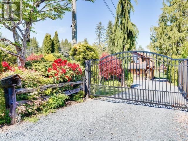 5366 Manson Ave, Powell River, BC