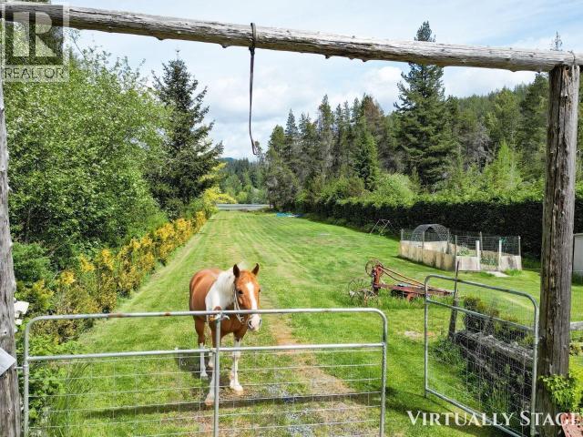 5366 Manson Ave, Powell River, BC