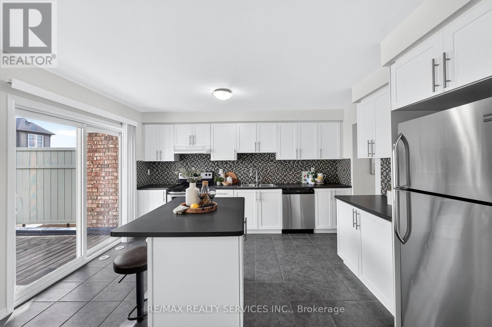 878 Jempson Path, Milton, ON