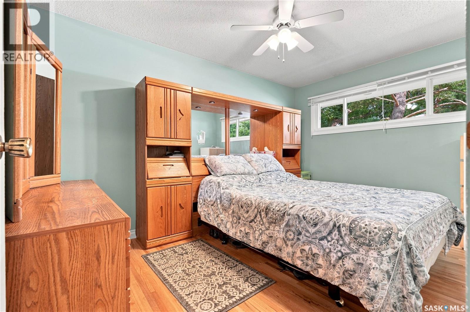 1810 Cairns Avenue, Saskatoon, SK