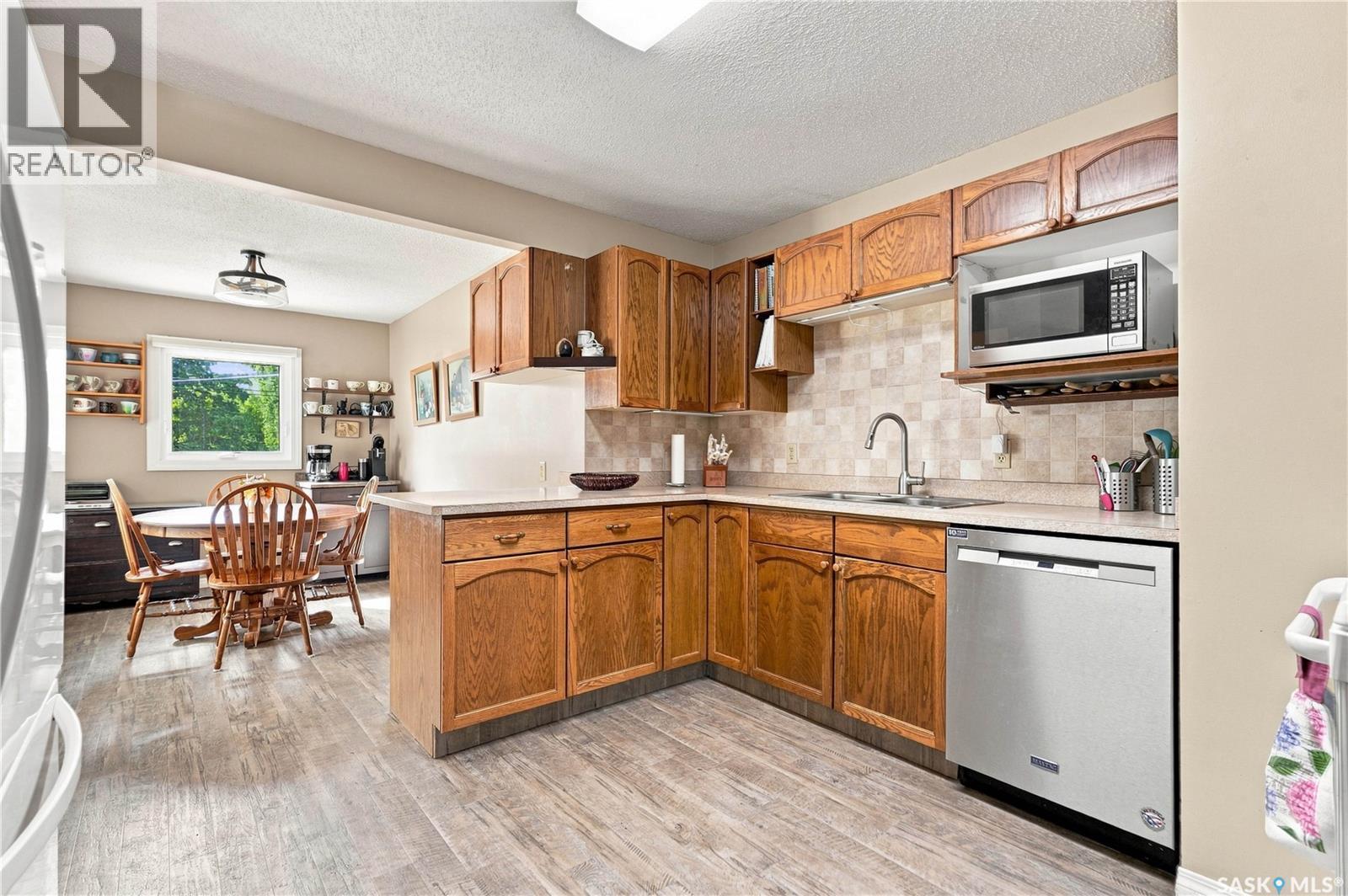 1810 Cairns Avenue, Saskatoon, SK