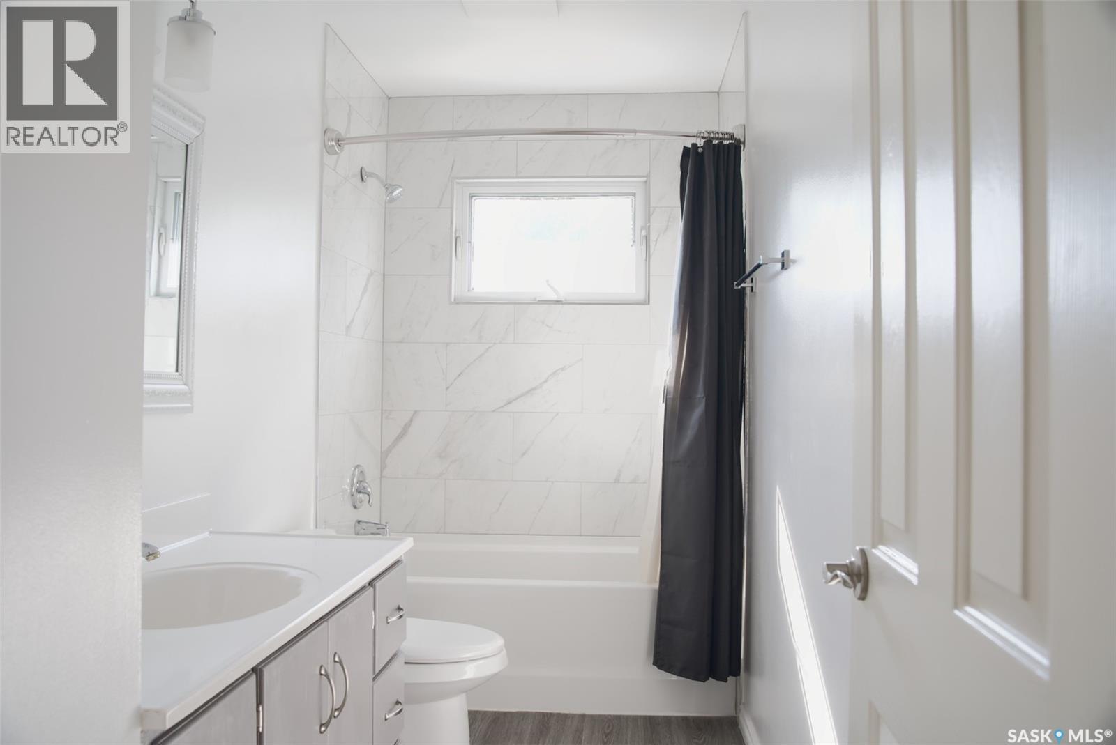 445 Winnipeg Avenue S, Saskatoon, SK