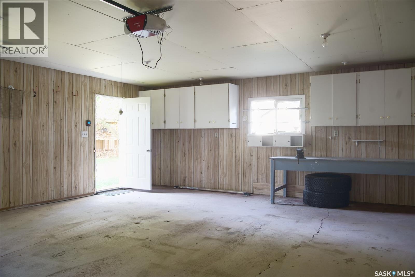 445 Winnipeg Avenue S, Saskatoon, SK