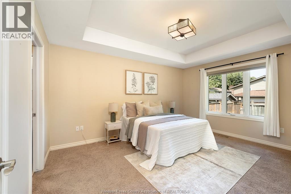 11892 Boulder Crescent, Windsor, ON