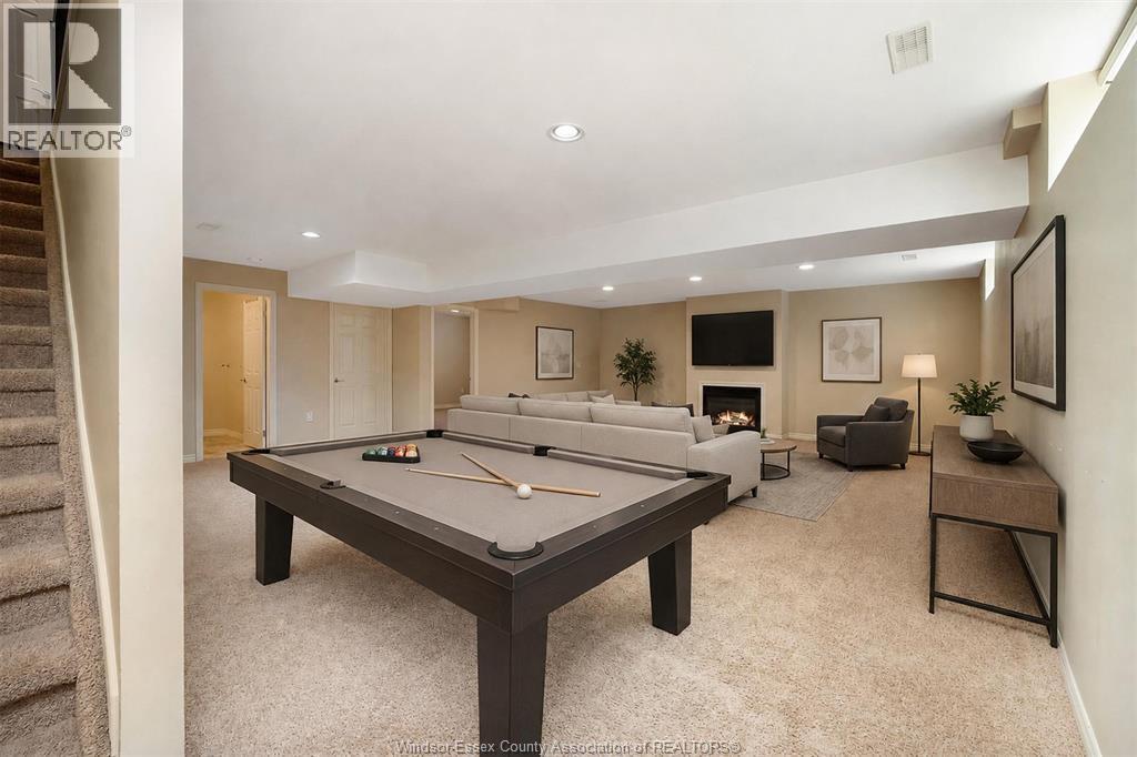 11892 Boulder Crescent, Windsor, ON