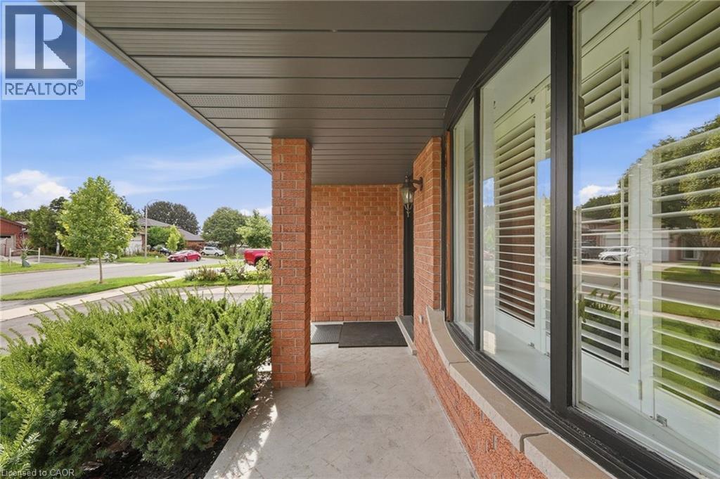 60 Ebydale Drive, Kitchener, ON