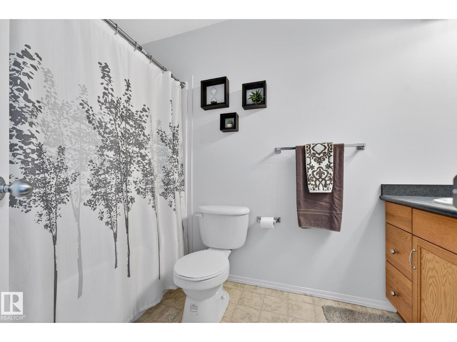 #16 225 Blackburn Dr Sw, Edmonton, AB