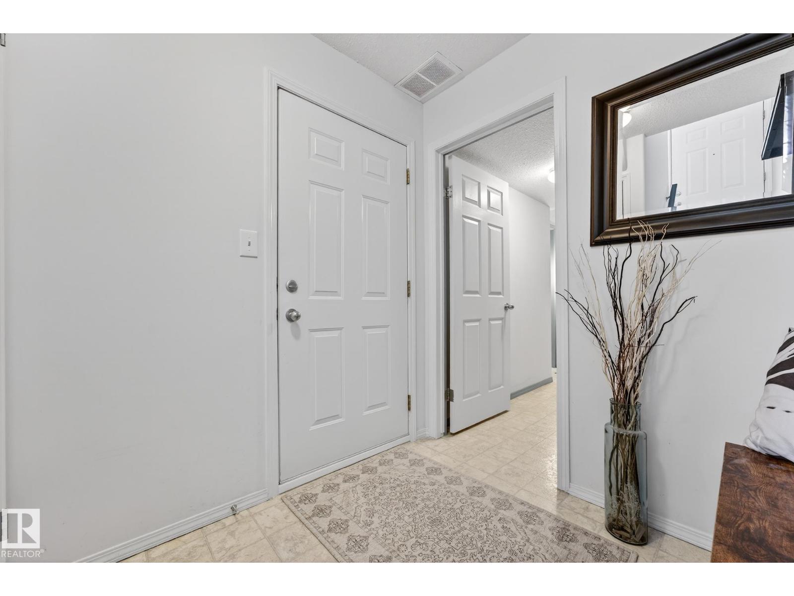 #16 225 Blackburn Dr Sw, Edmonton, AB