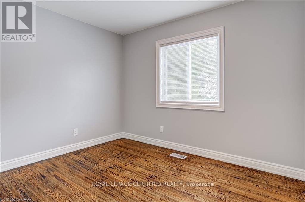 54 Duncombe Drive, Hamilton, ON