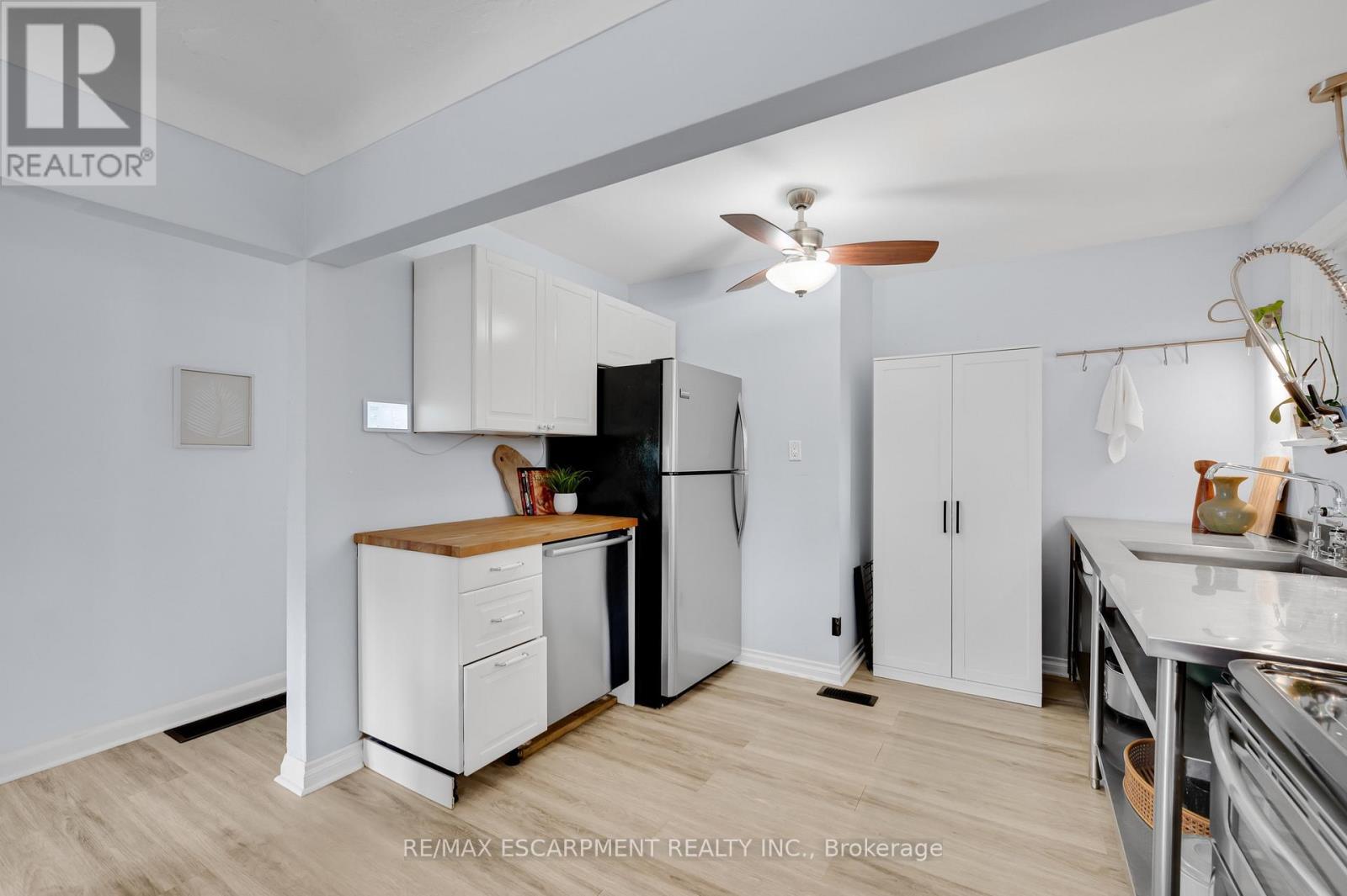 201 Terrace Drive, Hamilton, ON