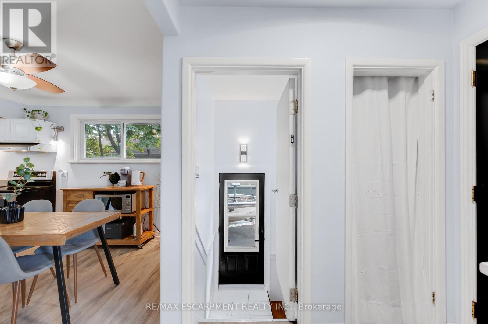 201 Terrace Drive, Hamilton, ON