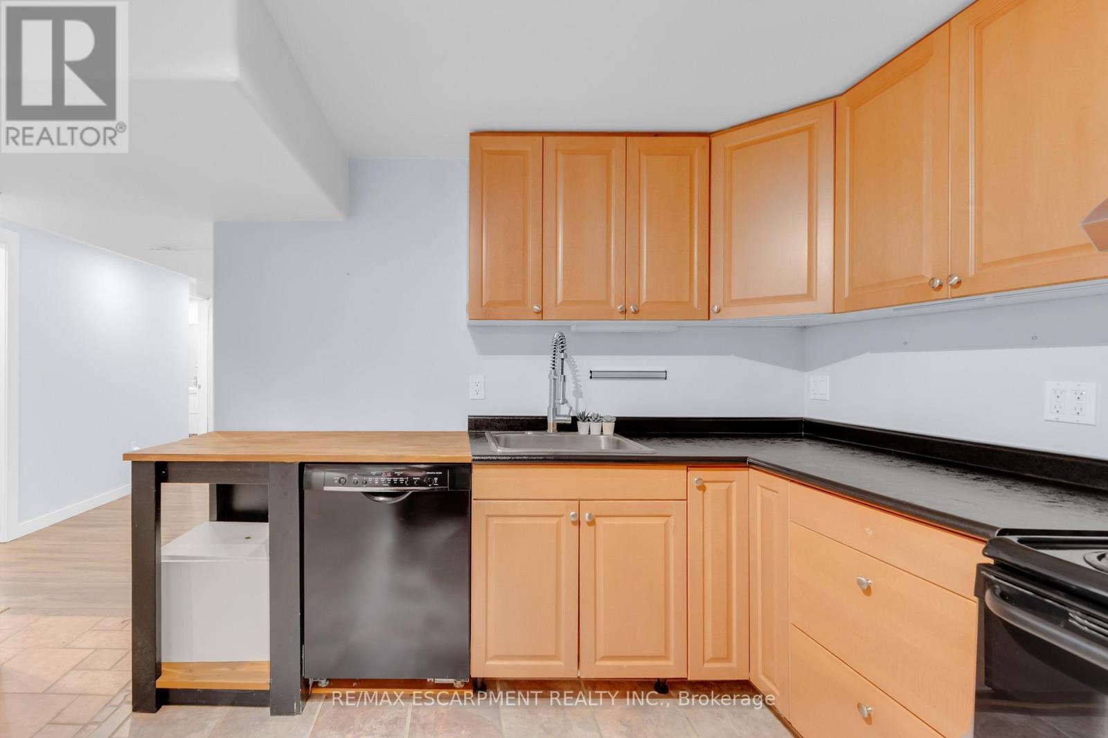 201 Terrace Drive, Hamilton, ON