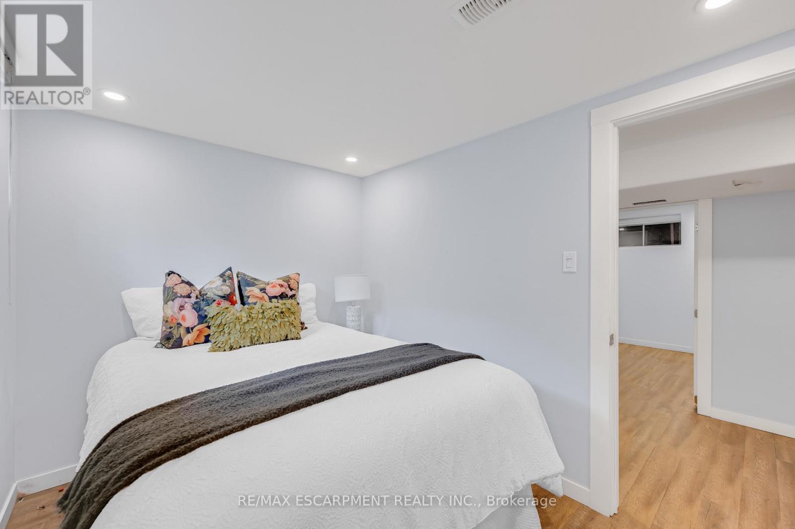 201 Terrace Drive, Hamilton, ON