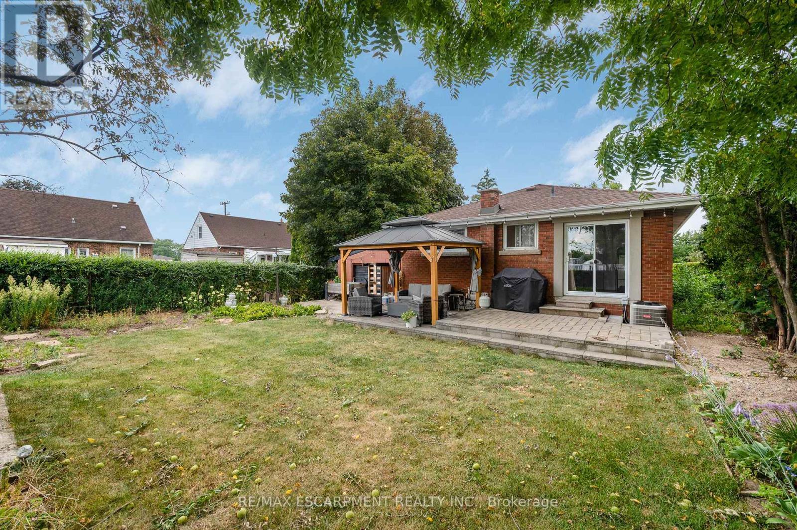 201 Terrace Drive, Hamilton, ON