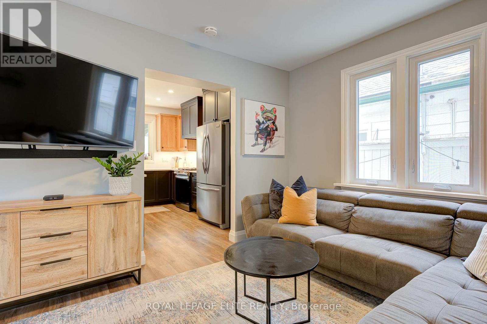 24 Stahl Avenue, Kitchener, ON