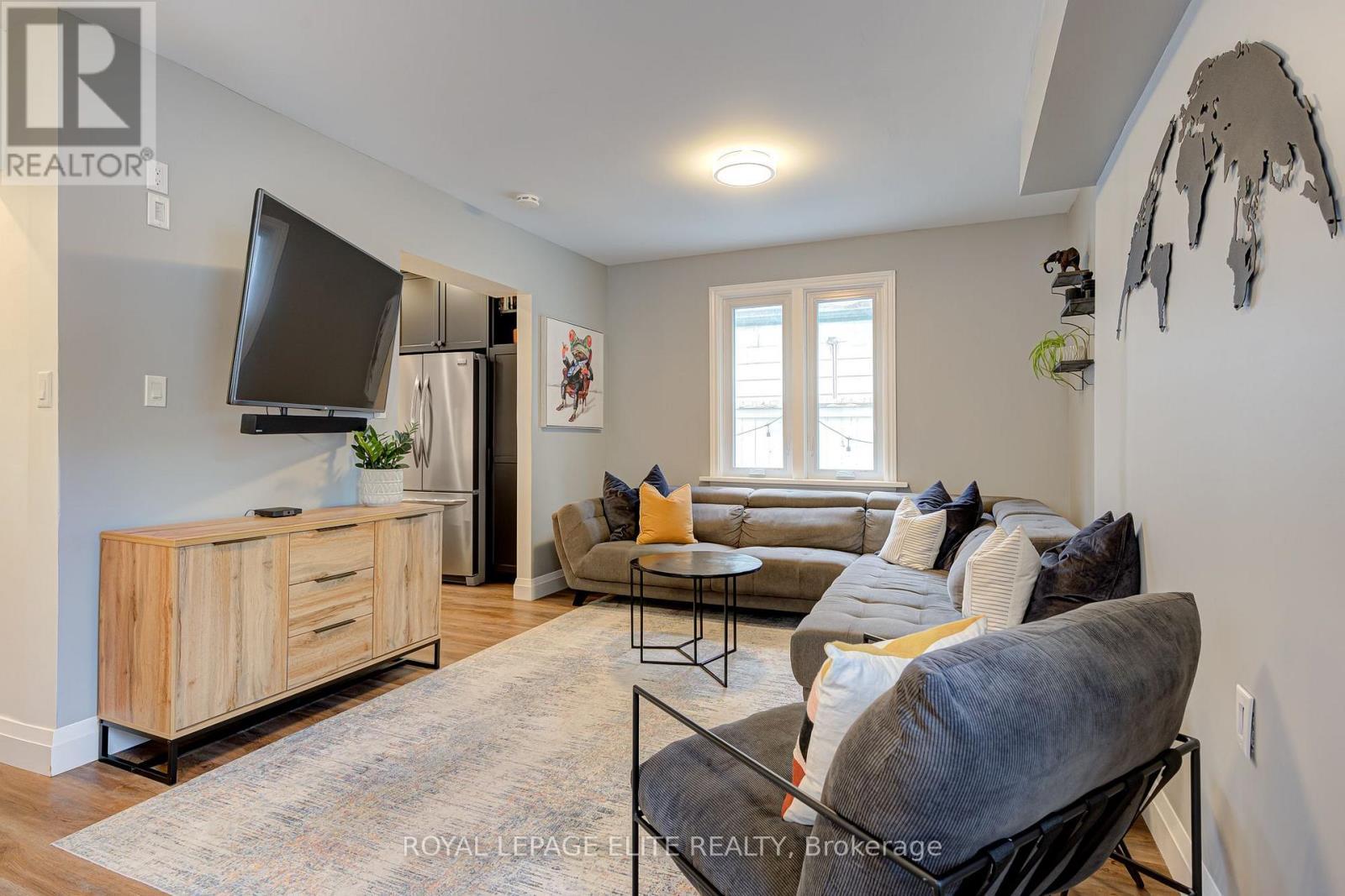 24 Stahl Avenue, Kitchener, ON