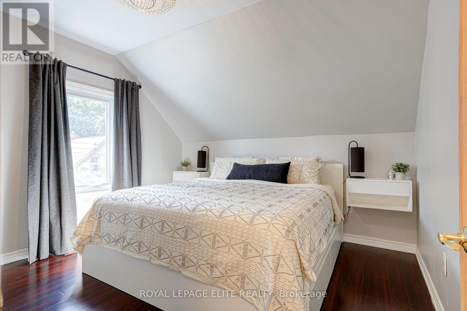 24 Stahl Avenue, Kitchener, ON