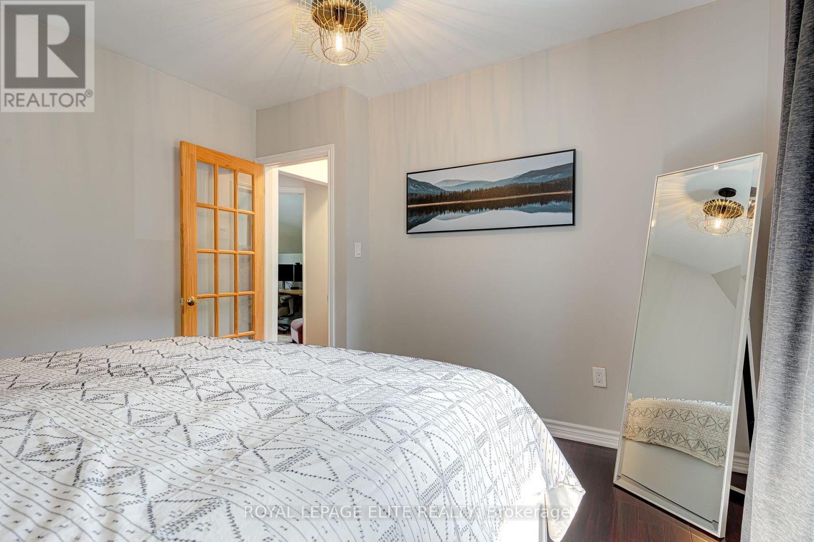 24 Stahl Avenue, Kitchener, ON