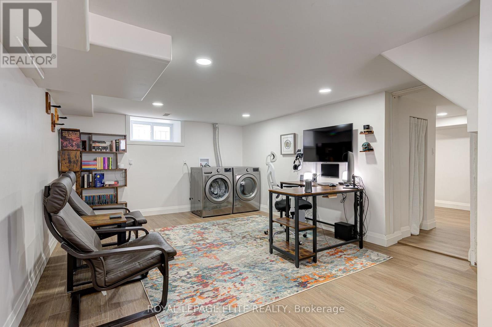24 Stahl Avenue, Kitchener, ON