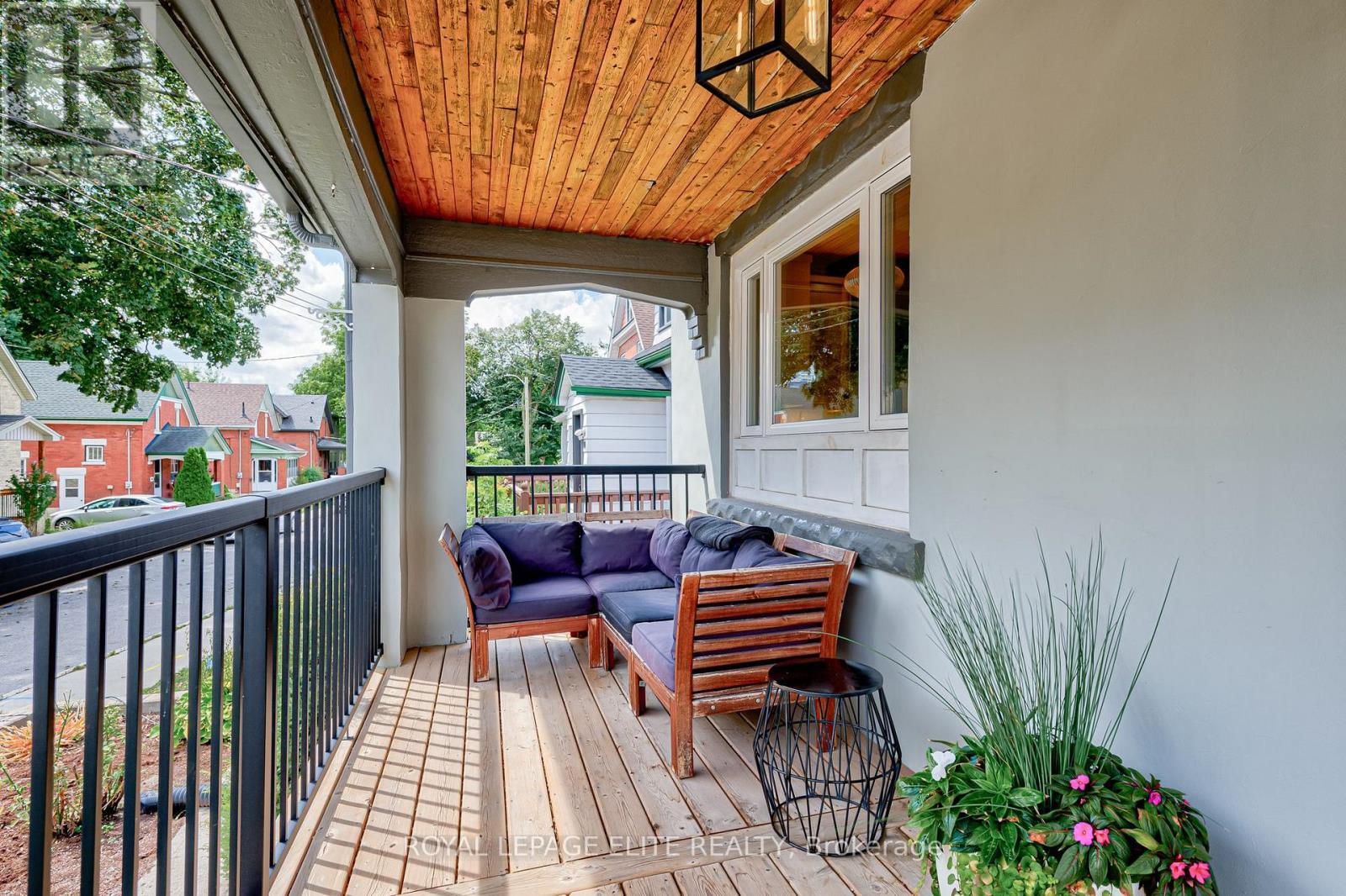 24 Stahl Avenue, Kitchener, ON