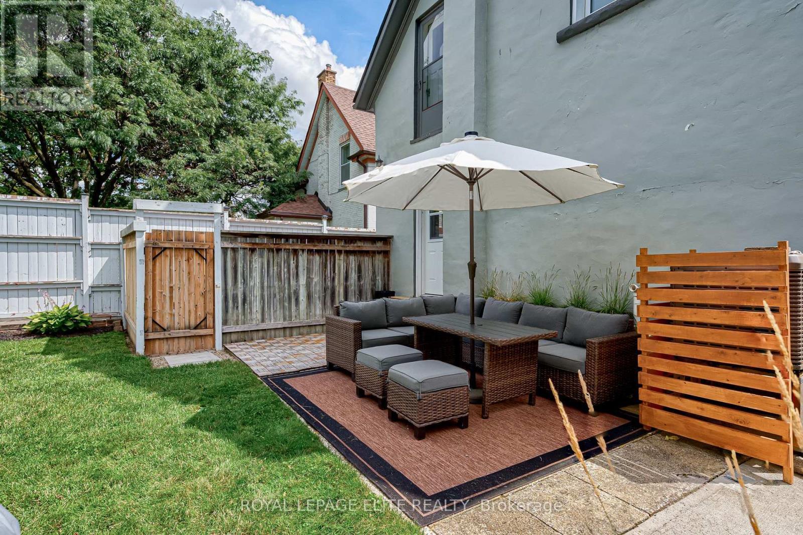 24 Stahl Avenue, Kitchener, ON