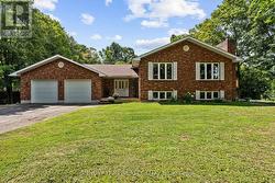 504 THOMAS STREET Carleton Place, ON K7C 3J9