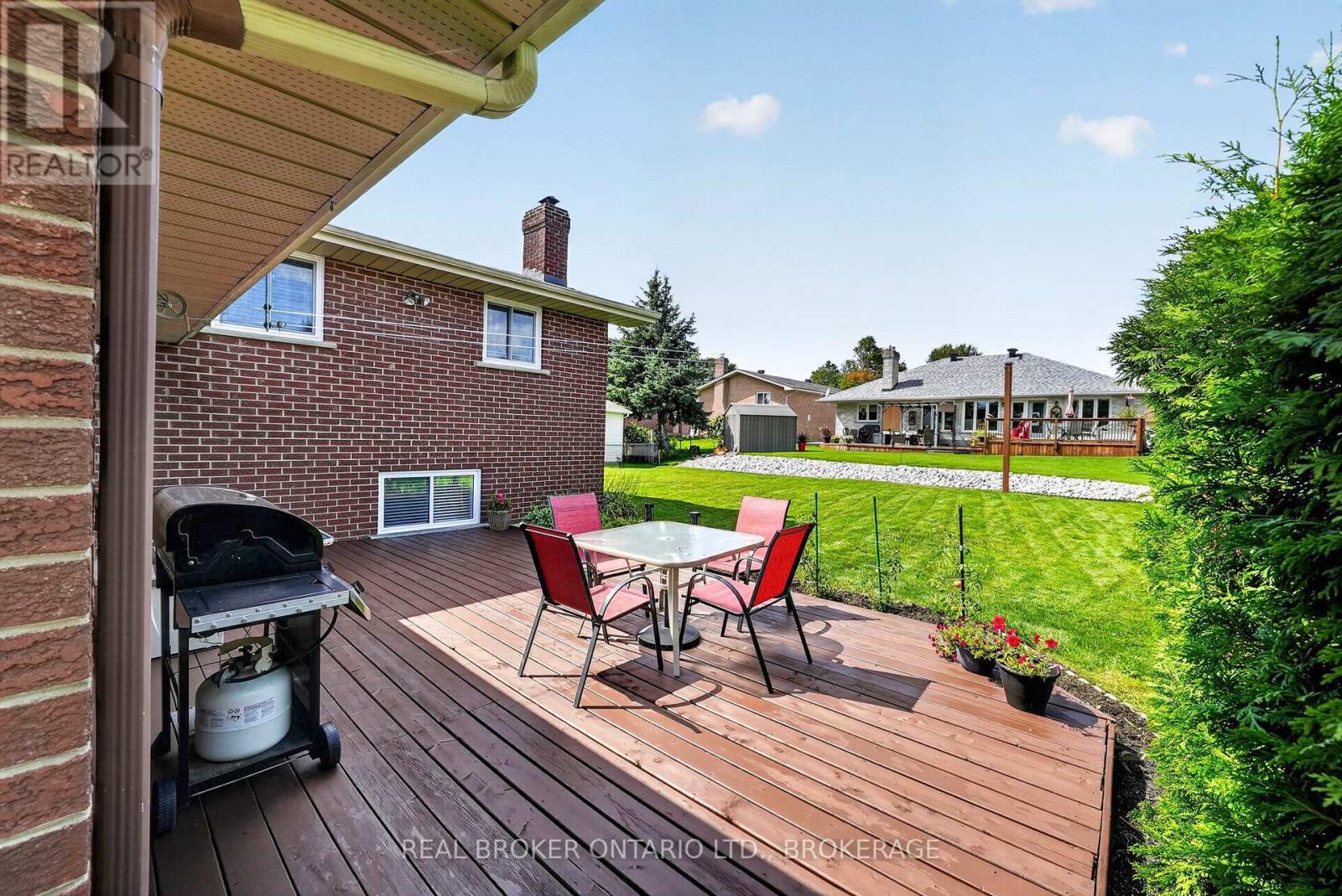 1321 Stormont Drive, Cornwall, ON