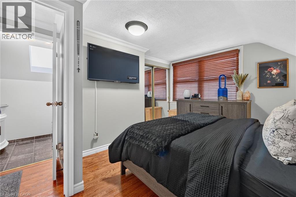 151 Hixon Road, Hamilton, ON