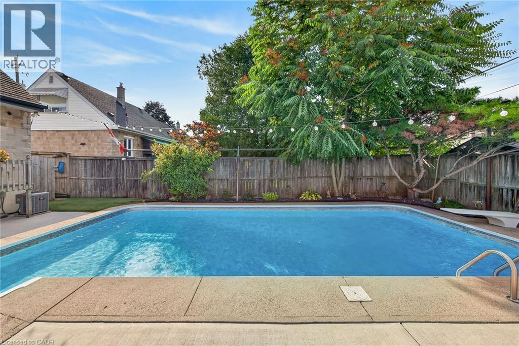 151 Hixon Road, Hamilton, ON