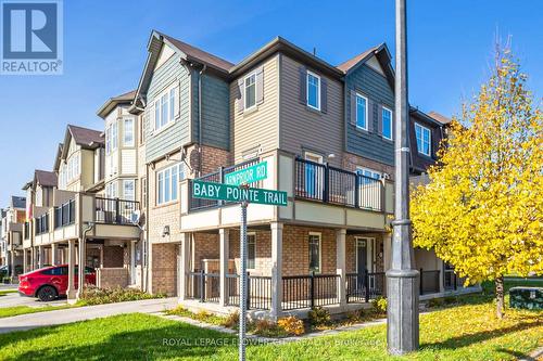 6 BABY POINTE TRAIL  Brampton, ON L7A 0W1