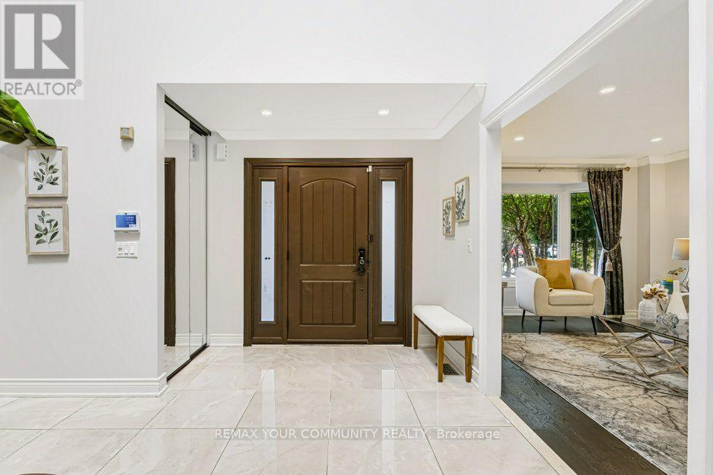 331 Maplehurst Avenue, Toronto, ON