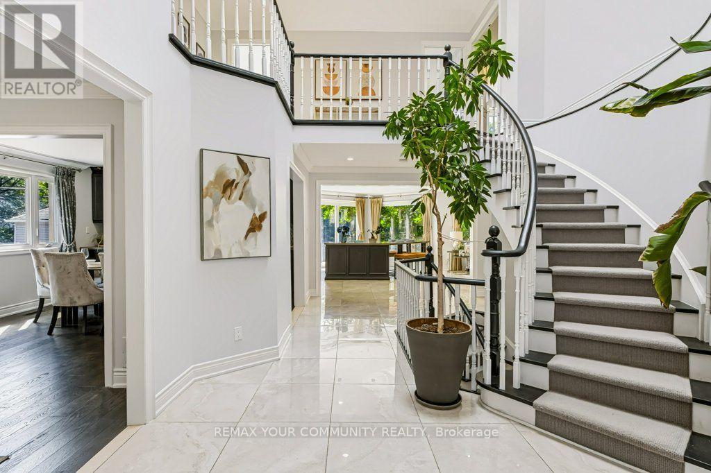 331 Maplehurst Avenue, Toronto, ON