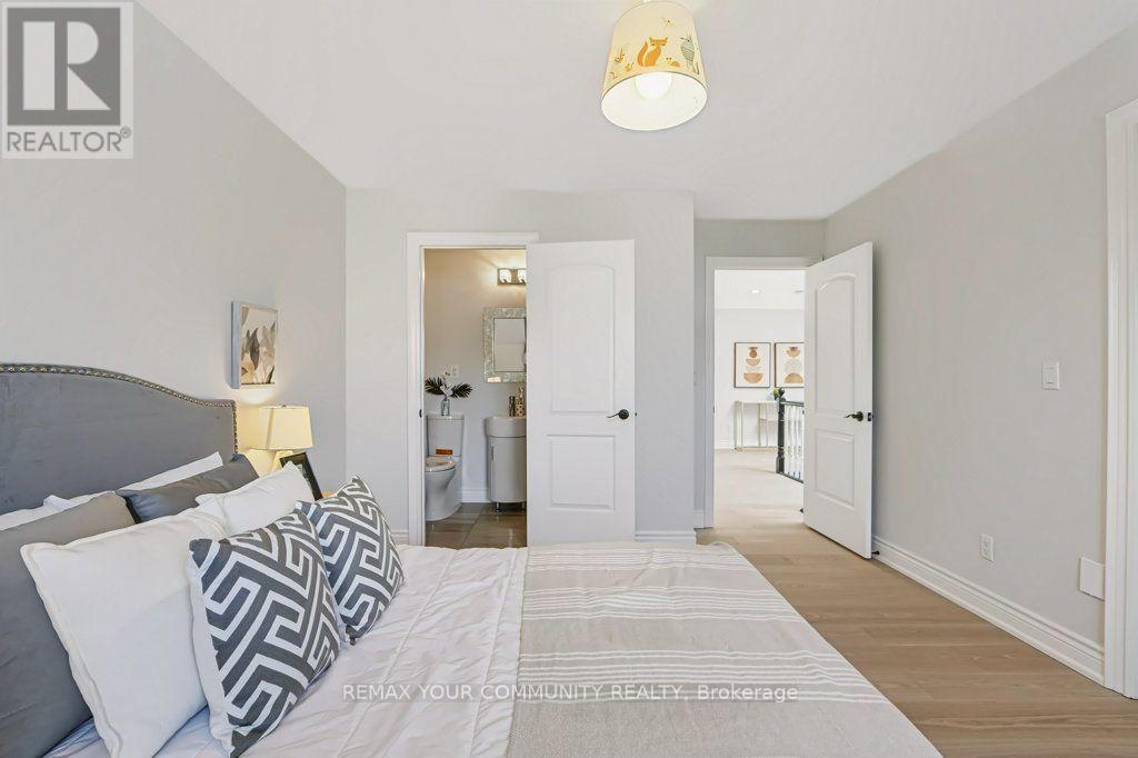 331 Maplehurst Avenue, Toronto, ON