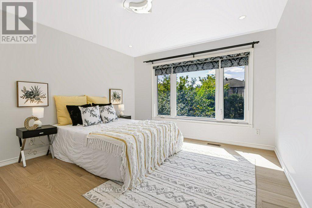 331 Maplehurst Avenue, Toronto, ON
