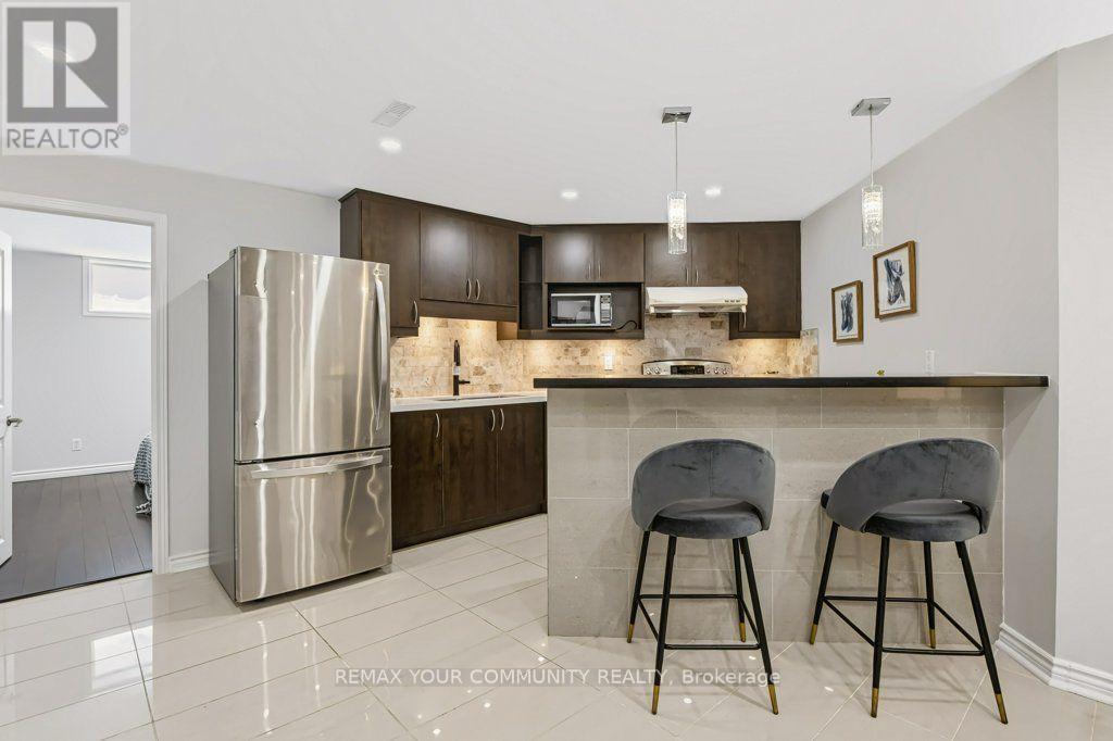 331 Maplehurst Avenue, Toronto, ON