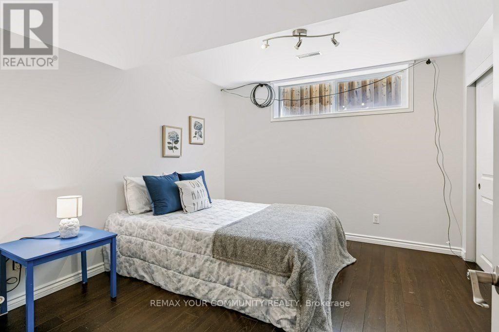 331 Maplehurst Avenue, Toronto, ON