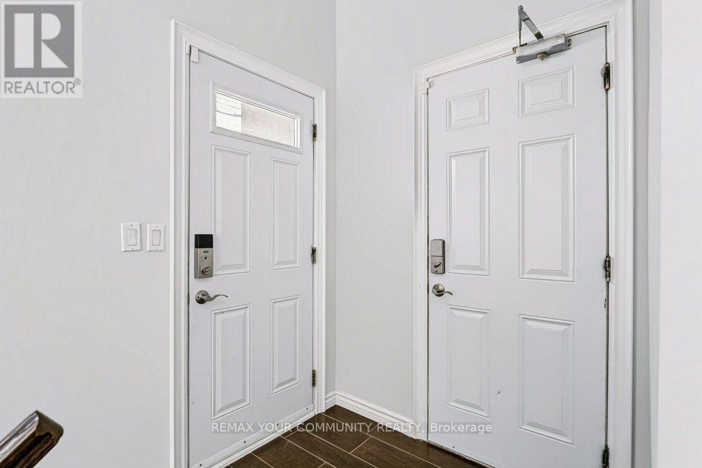 331 Maplehurst Avenue, Toronto, ON