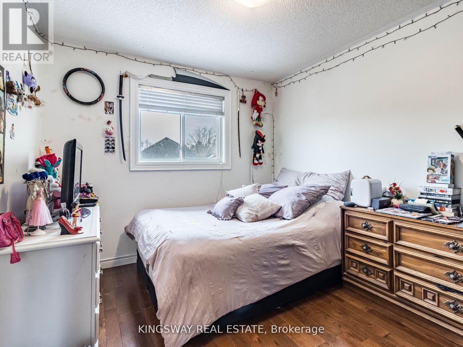 570 Enfield Road, Burlington, ON