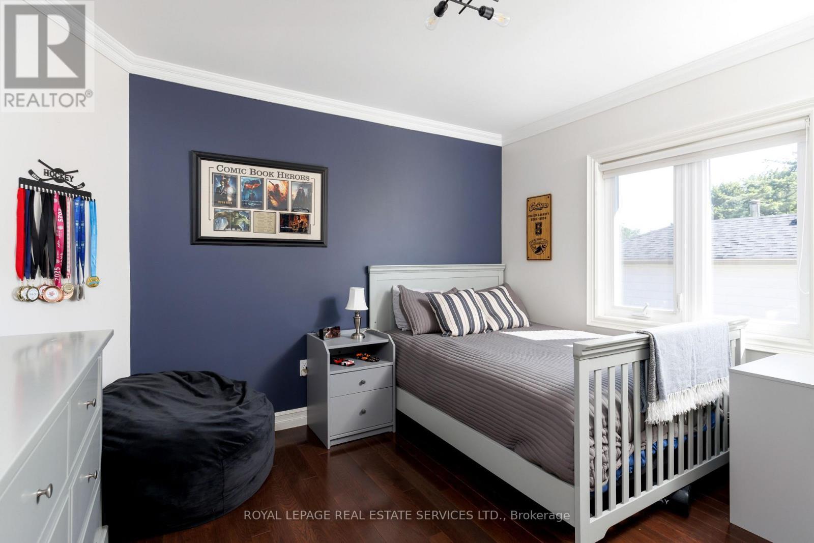 4 Springbrook Gardens, Toronto, ON