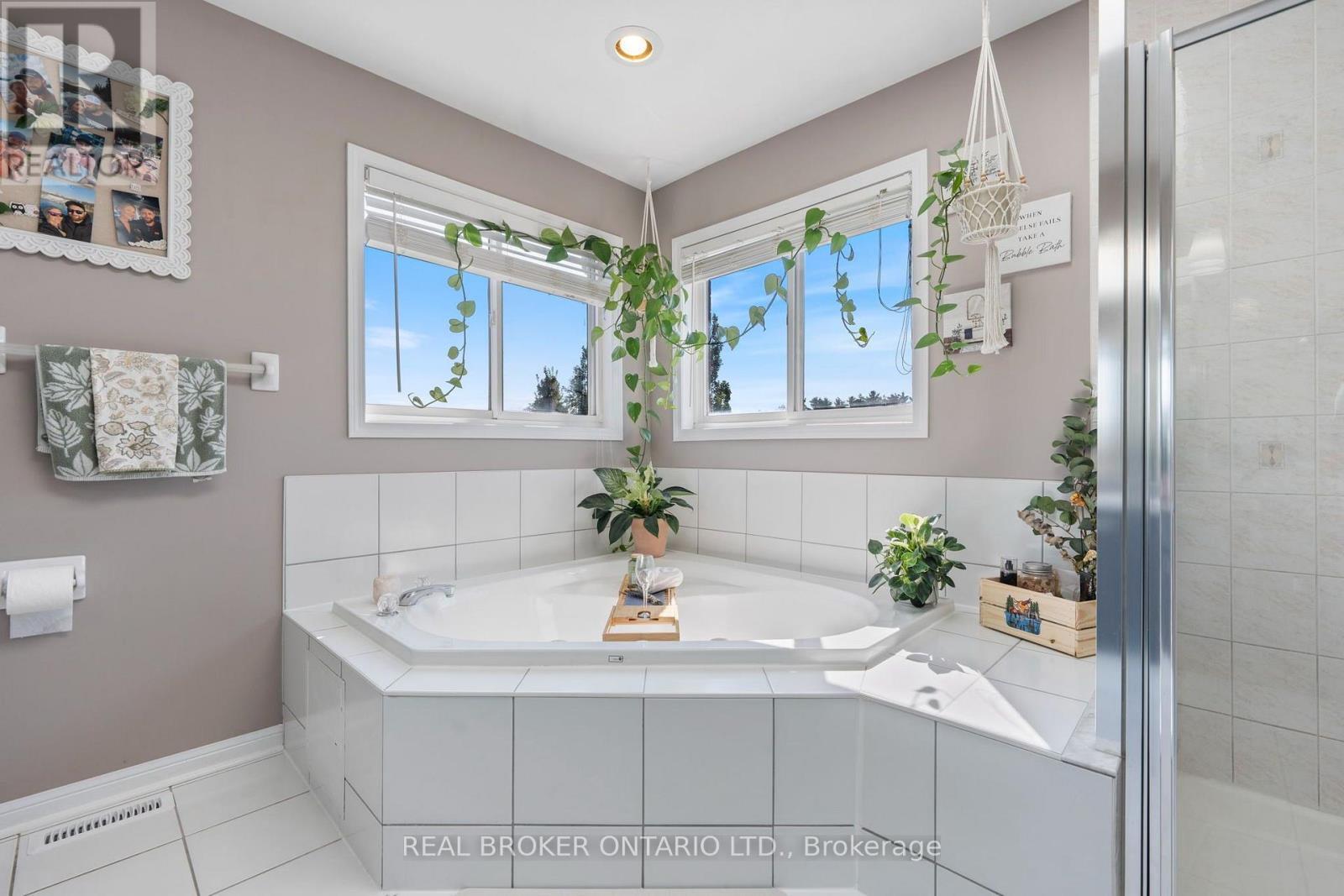 260 Granite Hill Road, Cambridge, ON
