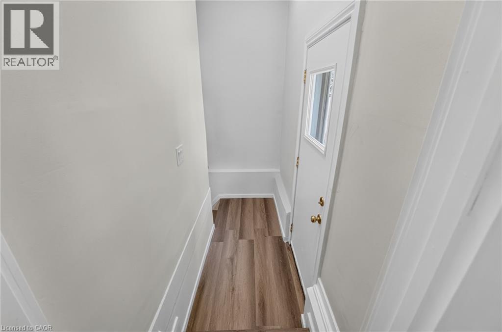 43 E Brucedale Avenue E, Hamilton, ON