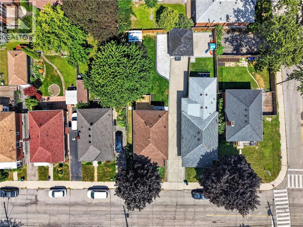 Additional content - 43 E Brucedale Avenue E, Hamilton, ON