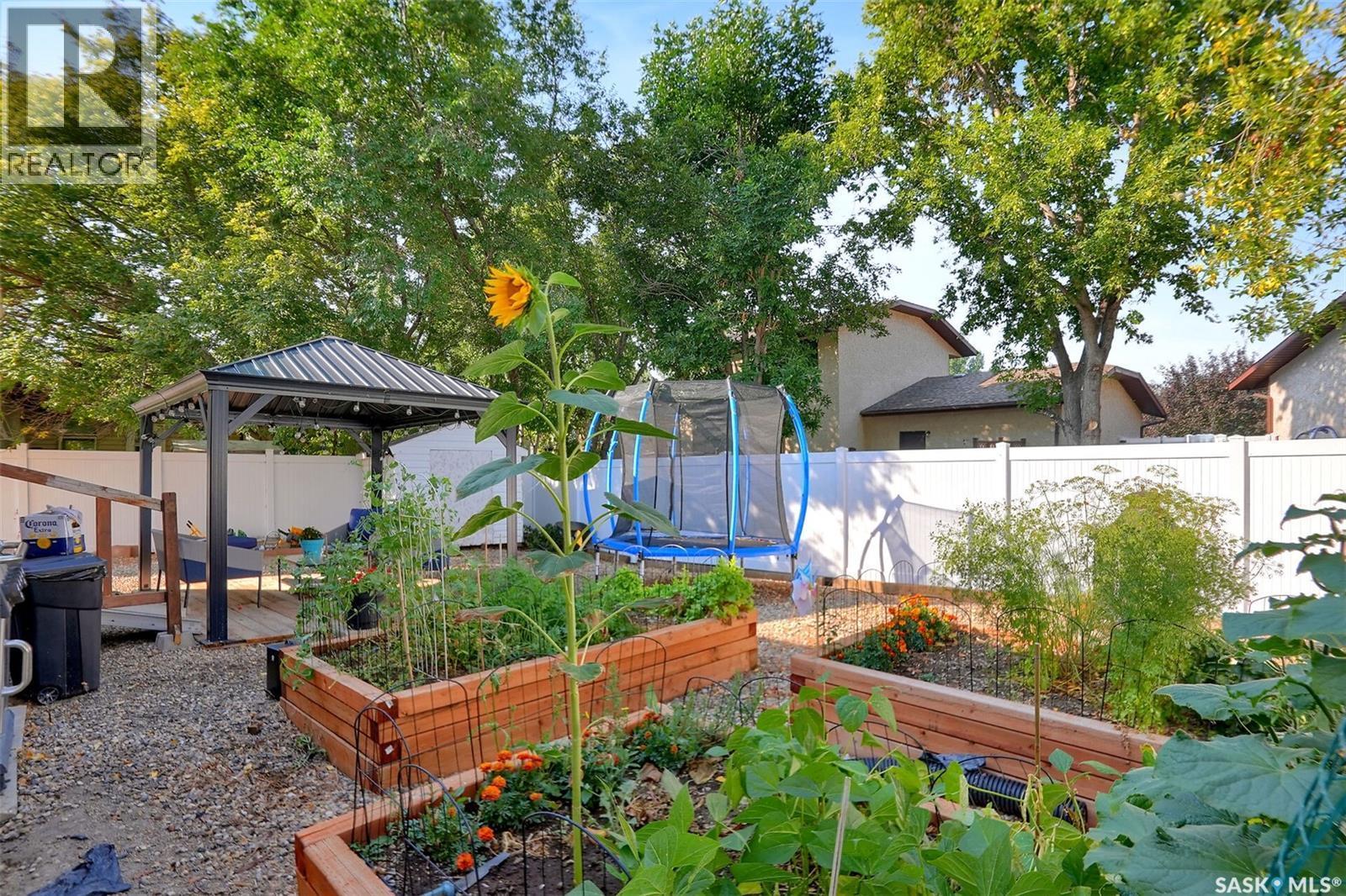 1214 Devonshire Drive N, Regina, SK