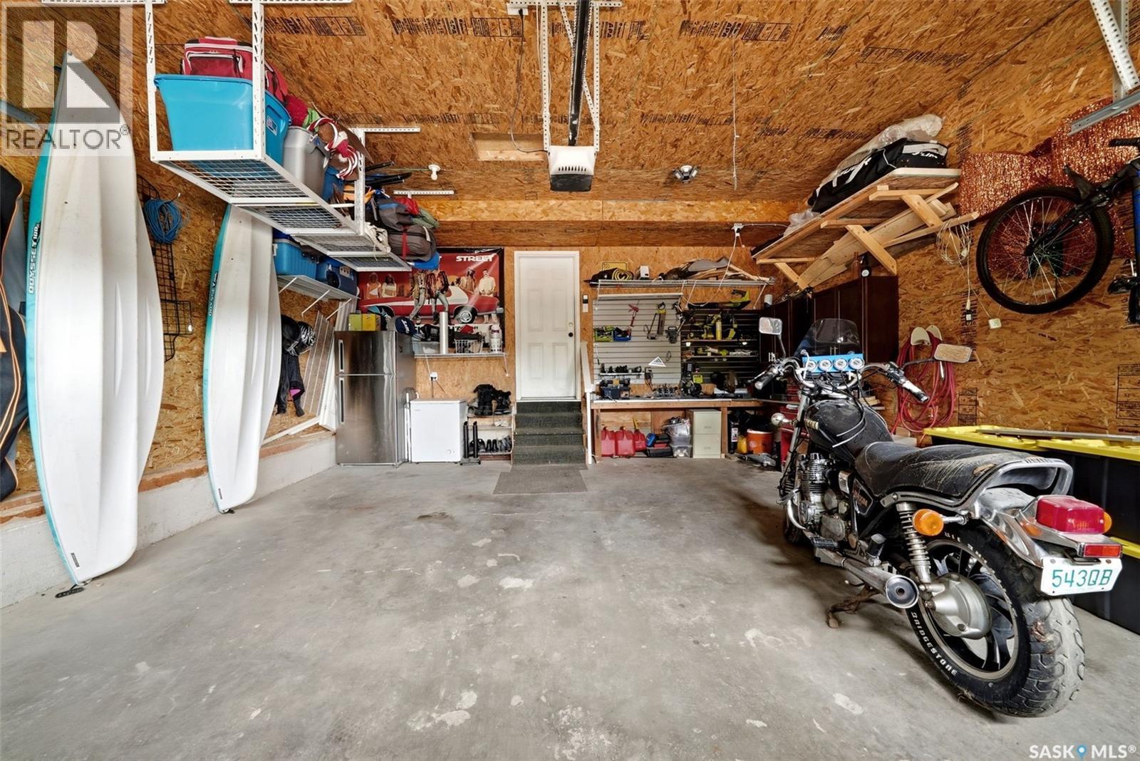 1336 Smishek Drive N, Regina, SK