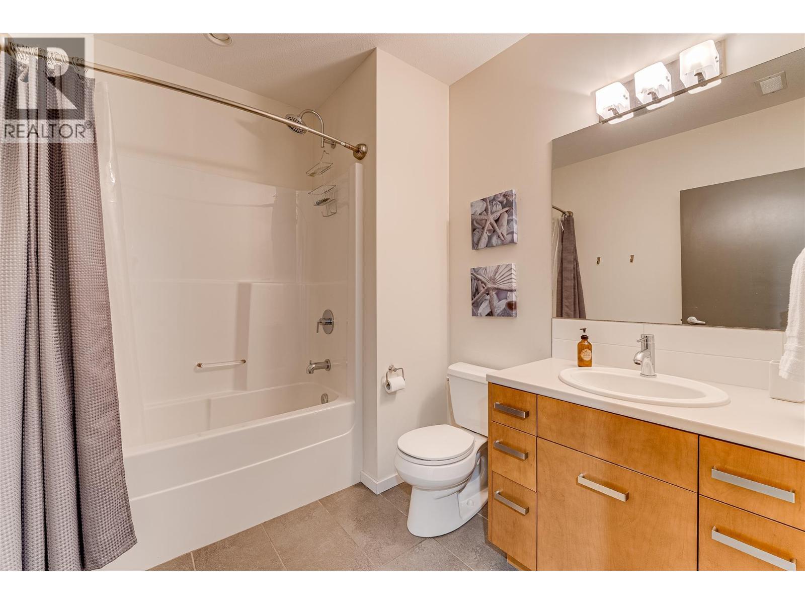 803 Mt. Ida Drive, Coldstream, BC