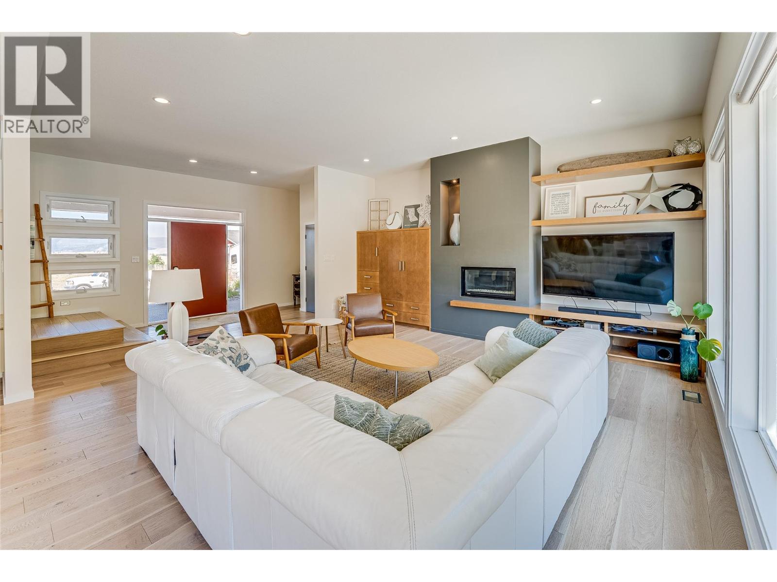 803 Mt. Ida Drive, Coldstream, BC