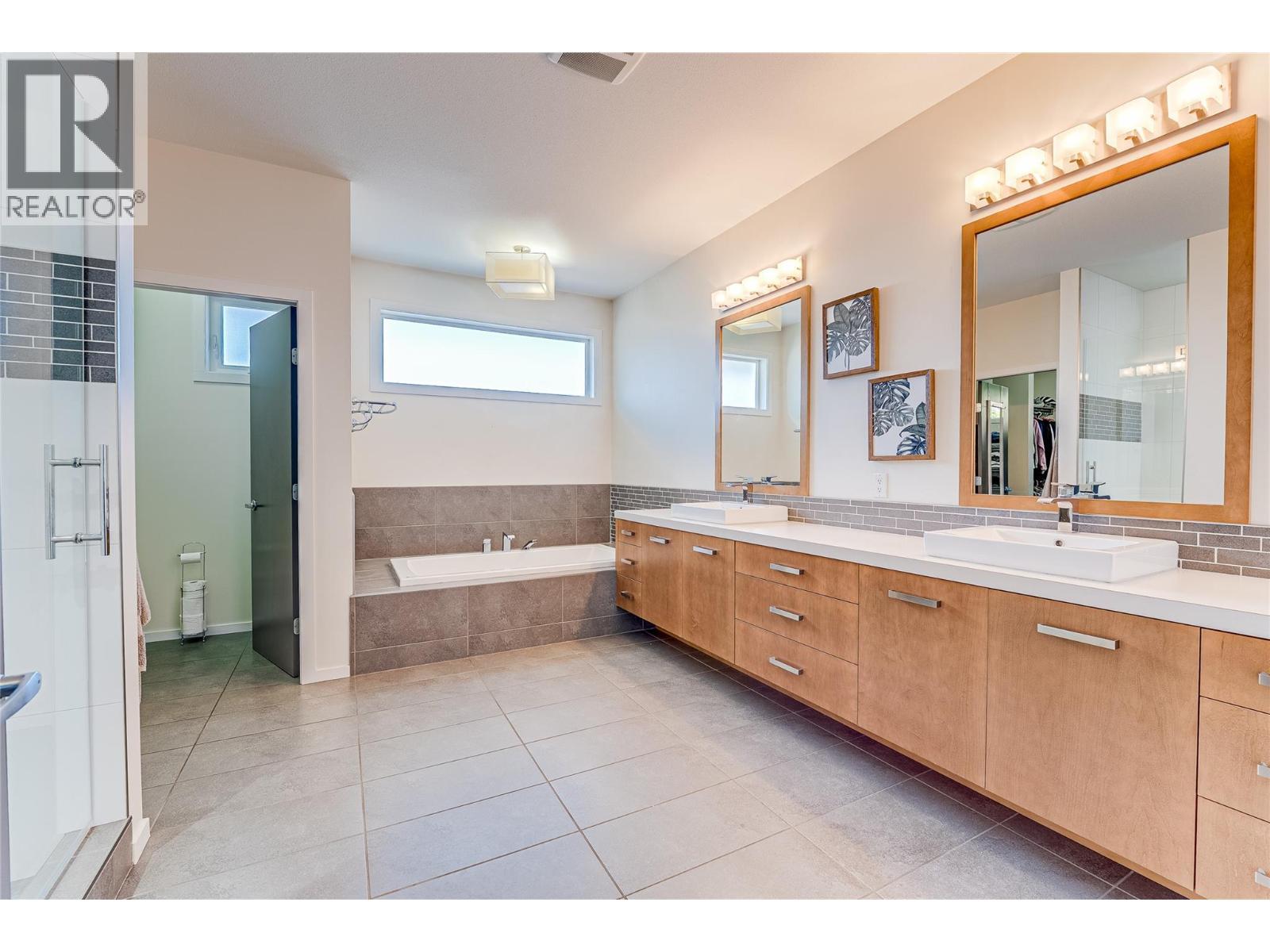 803 Mt. Ida Drive, Coldstream, BC